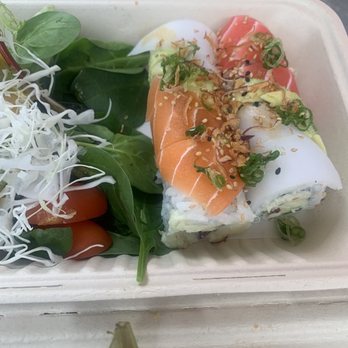 Sushi Vegan - Rainbow roll - Vegan Near Me - Santa Monica, California Sushi Vegan - Rainbow roll - Vegan Near Me - Santa Monica, California