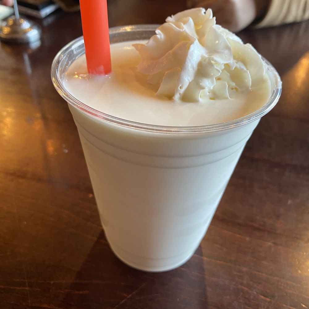 Royale with Cheese - Vanilla shake - Burgers Near Me - Detroit, Michigan Royale with Cheese - Vanilla shake - Burgers Near Me - Detroit, Michigan