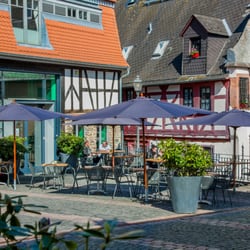 Zehntscheune Kronberg - Idyllische Terrasse mitten in der Altstadt