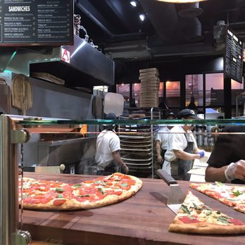 Table 87 - Industry City - Pizza Near Me - Brooklyn, New York