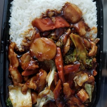 Number 1 Chinese Restaurant - Szechuan Chicken Or brown sauce with extra ketchup and sriracha. - Chinese Near Me - Chattanooga, Tennessee Number 1 Chinese Restaurant - Szechuan Chicken Or brown sauce with extra ketchup and sriracha. - Chinese Near Me - Chattanooga, Tennessee