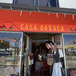 Casa Oaxaca - Casa Oaxaca signage font and watermelons.
Store open in Albany,Ca.