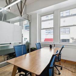 Task Up - Conference Room for 4