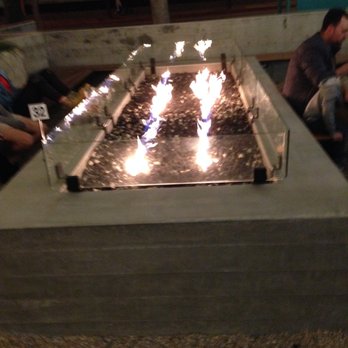 Pitfire Pizza - The pit fir, the decor isn't as charming - Pizza Near Me - North Hollywood, California
