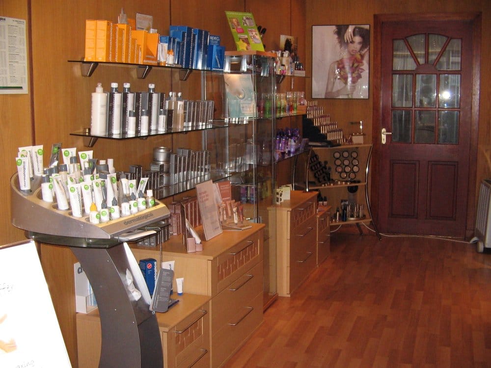 OASIS SKINCARE CENTRE Updated July 2024 10/12 Kyle Street