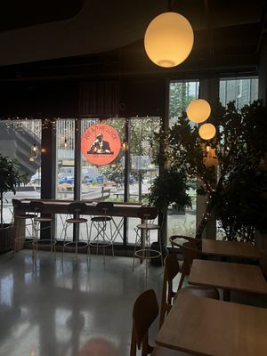 JOE & THE JUICE by null