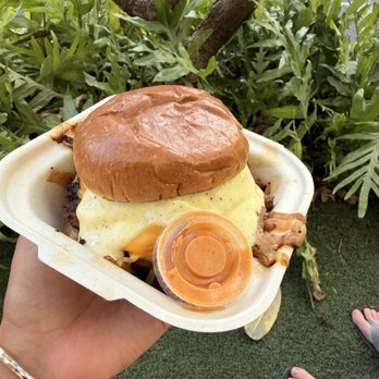JOJA - These burgers are too good - Burgers Near Me - Honolulu, Hawaii JOJA - These burgers are too good - Burgers Near Me - Honolulu, Hawaii