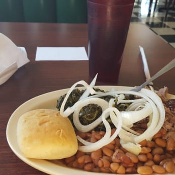 Medley's Diner - a plate of food on a table - Diners Near Me - Morrison, Tennessee Medley's Diner - a plate of food on a table - Diners Near Me - Morrison, Tennessee
