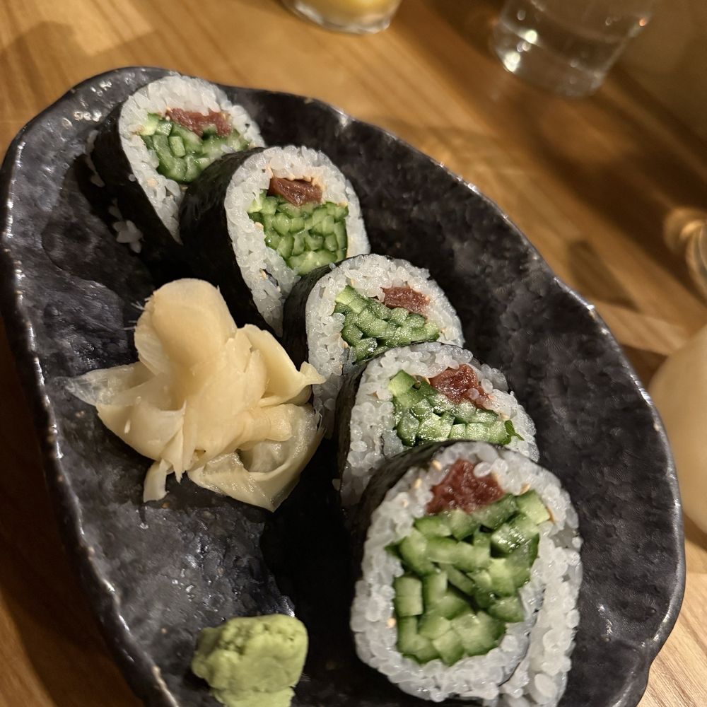 Ume cucumber roll Ume cucumber roll