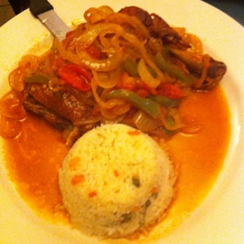 Jaragua - Pollo Encebollado - Salvadoran Near Me - Los Angeles, California Jaragua - Pollo Encebollado - Salvadoran Near Me - Los Angeles, California