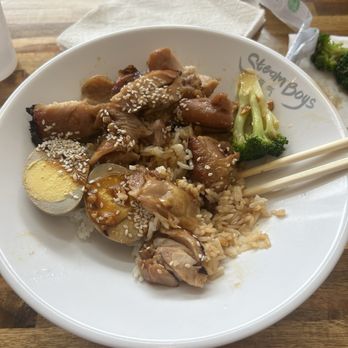 Steam Boys - Asian honey chicken rice bowl - Chinese Near Me - Nashville, Tennessee