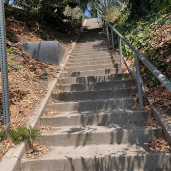 Esther's Steps - Esther's Steps / Landa Street Stairs - Hiking Near Me - Los Angeles, California Esther's Steps - Esther's Steps / Landa Street Stairs - Hiking Near Me - Los Angeles, California