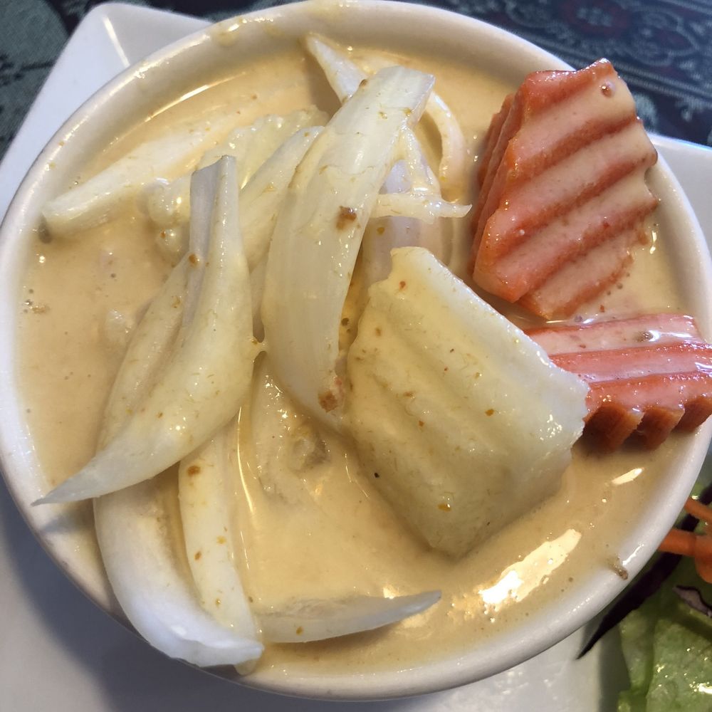 Thai Chef Cuisine - Yellow Curry - Thai Near Me - Azusa, California Thai Chef Cuisine - Yellow Curry - Thai Near Me - Azusa, California