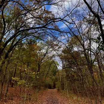 Turkey Mountain Wilderness Area - Red trail - Hiking Near Me - Tulsa, Oklahoma Turkey Mountain Wilderness Area - Red trail - Hiking Near Me - Tulsa, Oklahoma