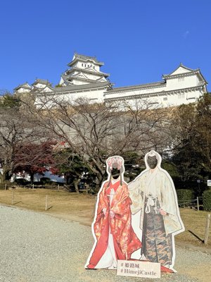 Himeji Castle by null
