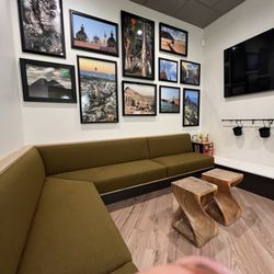 Dublin Corners Dental - Waiting area