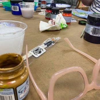 Creative Heart Studios - Artist supplies for many creative projects - Art Classes Near Me - LINCOLN CITY, Oregon