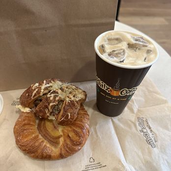 Philz Coffee - Pastries & coffee - Coffee & Tea Near Me - Oakland, California Philz Coffee - Pastries & coffee - Coffee & Tea Near Me - Oakland, California
