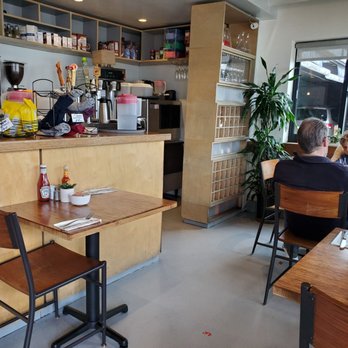 Metro Cafe - Indoor seating - New American Near Me - Culver City, California Metro Cafe - Indoor seating - New American Near Me - Culver City, California