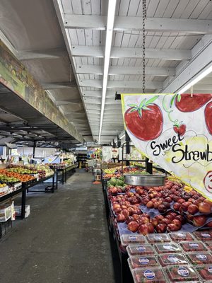 Yakima Fruit Market & Nursery by null