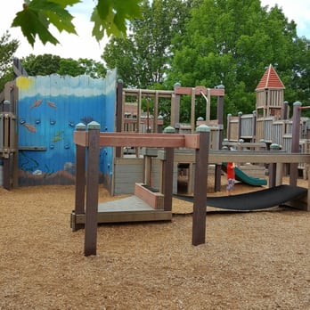 Hugh Cole Playground - Playgrounds Near Me - Warren, Rhode Island