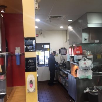 Del Taco - Fast Food Near Me - Commerce, California