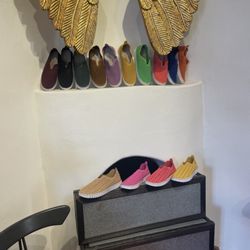 Goler Fine Imported Shoes - Some of the selections on one of my visits.