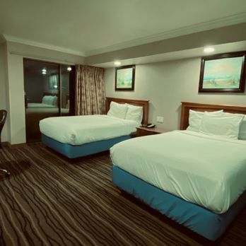 Days Inn by Wyndham Eureka CA - 02.18.22 - Hotels Near Me - Eureka, California