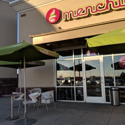 Menchie's Frozen Yogurt - Exterior