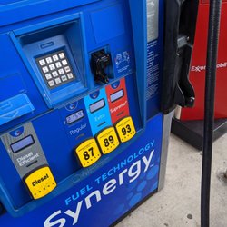 Brothers Food Mart - Gassing up