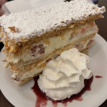 Martha's Country Bakery - Bakeries Near Me - Bayside, New York