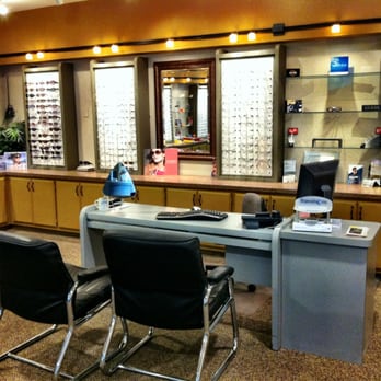 Hemet Optometric Center - Optometrists Near Me - Hemet, California