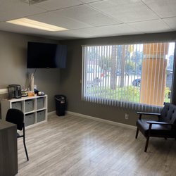 Supreme Auto Registration - waiting area