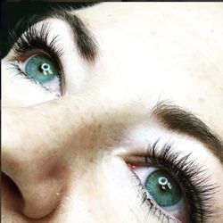 Vixen Lash Studio - Volume Eyelash Extensions