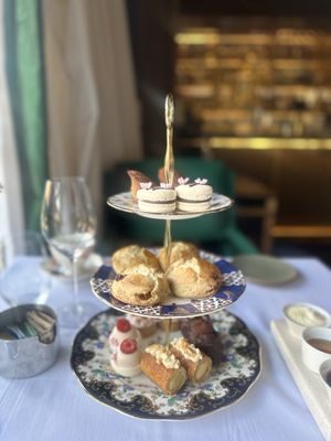 CUT by Wolfgang Puck - DC by null CUT by Wolfgang Puck - DC by null