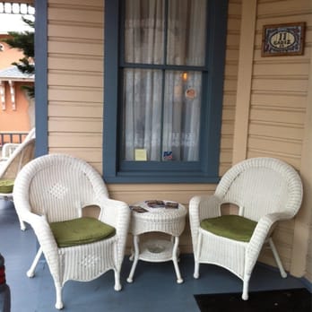 Victorian House Bed & Breakfast - They have many cozy sitting "nooks" to enjoy with your companions or to allow you to meet your housemates! - Bed & Breakfast Near Me - Saint Augustine, Florida Victorian House Bed & Breakfast - They have many cozy sitting "nooks" to enjoy with your companions or to allow you to meet your housemates! - Bed & Breakfast Near Me - Saint Augustine, Florida