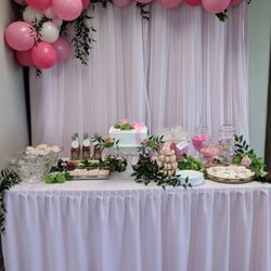 Parie Designs - Gorgeous table staging!