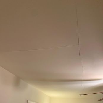 Noahs' Preferred Properties Management Co - Photo that I sent with my concerns that the ceiling seam was collapsing. - Property Management Near Me - Gaithersburg, Maryland Noahs' Preferred Properties Management Co - Photo that I sent with my concerns that the ceiling seam was collapsing. - Property Management Near Me - Gaithersburg, Maryland