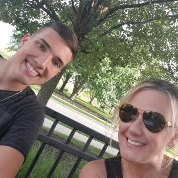 Glenwillow Grille - Glenwillow Grille- Mom and Son date night ! - American Near Me - Solon, Ohio