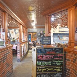 Riverside BBQ & Grill