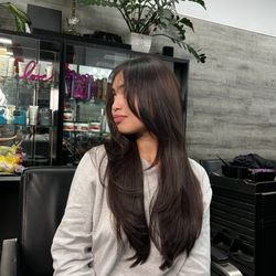 Vanity - After w bangs