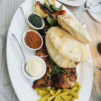 Laya Restaurant - Mediterranean Near Me - Los Angeles, California