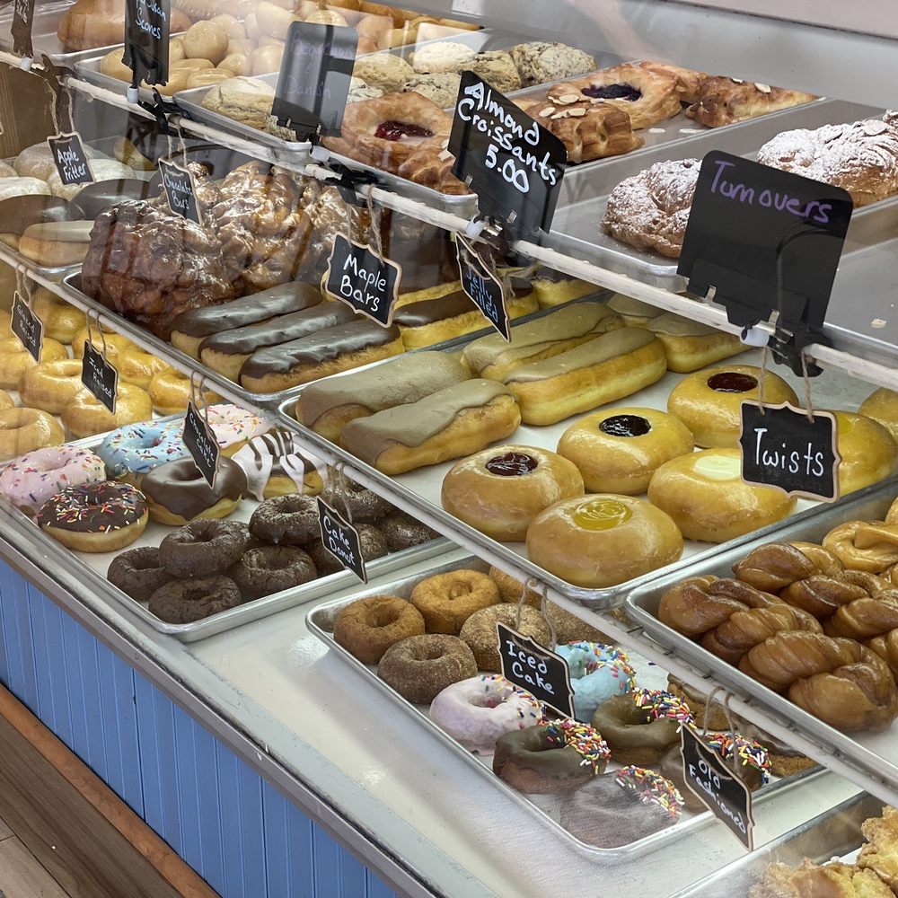 Pekara Bakery - a variety of doughnuts on display - Bakeries Near Me - Eagle Point, Oregon Pekara Bakery - a variety of doughnuts on display - Bakeries Near Me - Eagle Point, Oregon