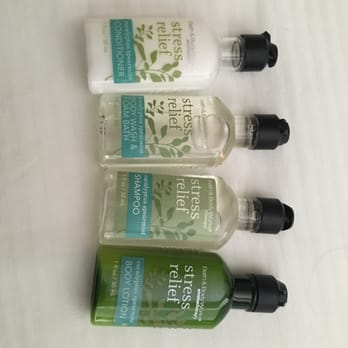 Tropical Beach Resorts - Toiletries left in room - Resorts Near Me - Siesta Key, Florida Tropical Beach Resorts - Toiletries left in room - Resorts Near Me - Siesta Key, Florida