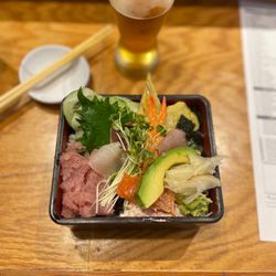 Sushi Kazu - Chirashi lunch