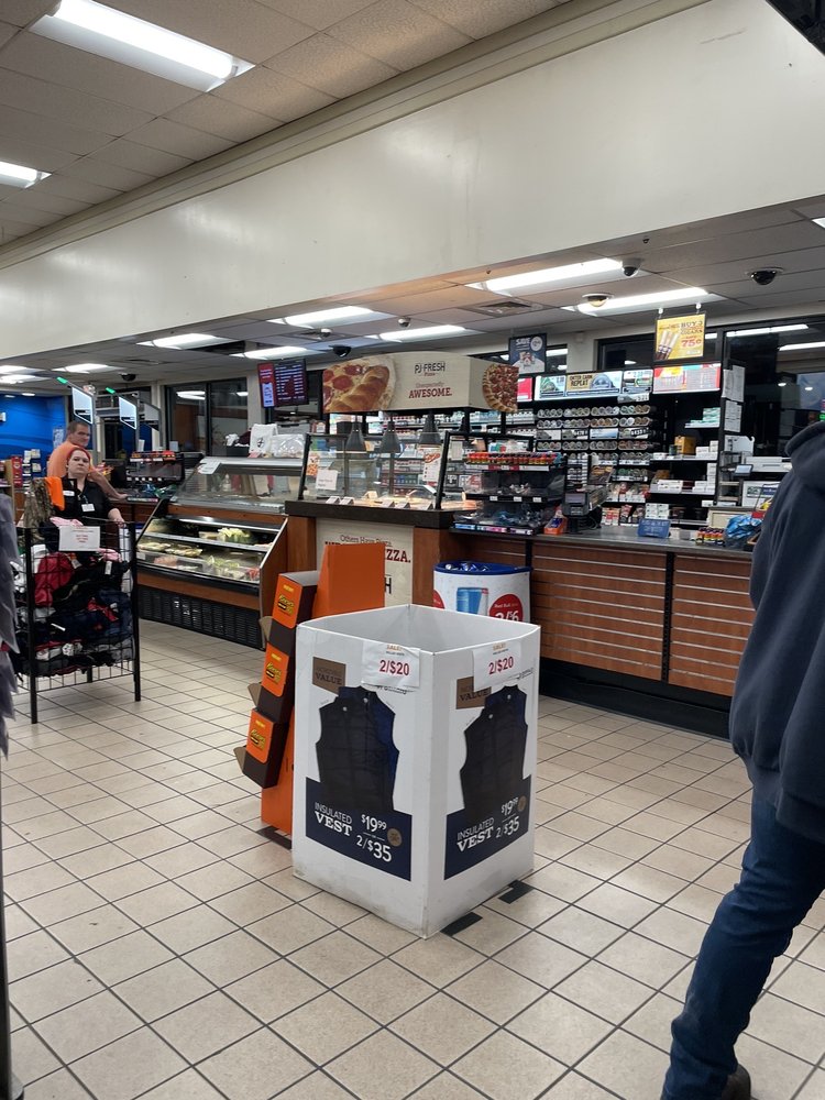 FLYING J Updated July 2024 12 Photos 288 Resaca Beach Blvd NW, Resaca, Gas