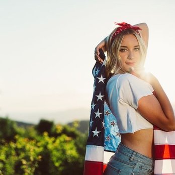 Skin Is In - Let's get your glow on this Labor Day weekend - Spray Tanning Near Me Skin Is In - Let's get your glow on this Labor Day weekend - Spray Tanning Near Me
