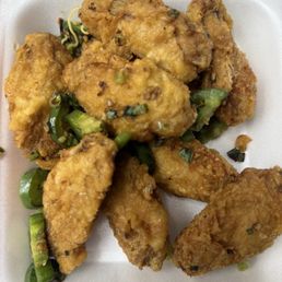 Salt & pepper wings
