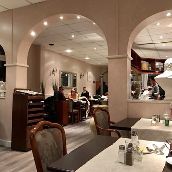 Restaurant Estia - Greek Near Me - Hamburg, HH