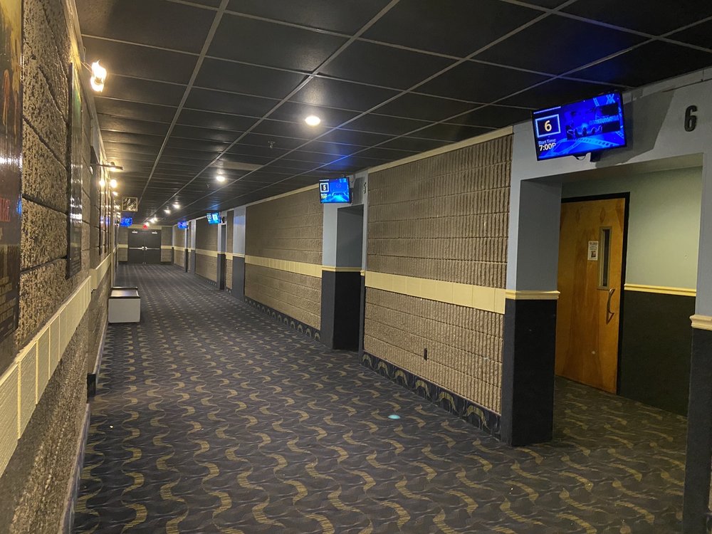 SHOWPLACE CINEMAS Updated October 2024 15 Photos & 32 Reviews